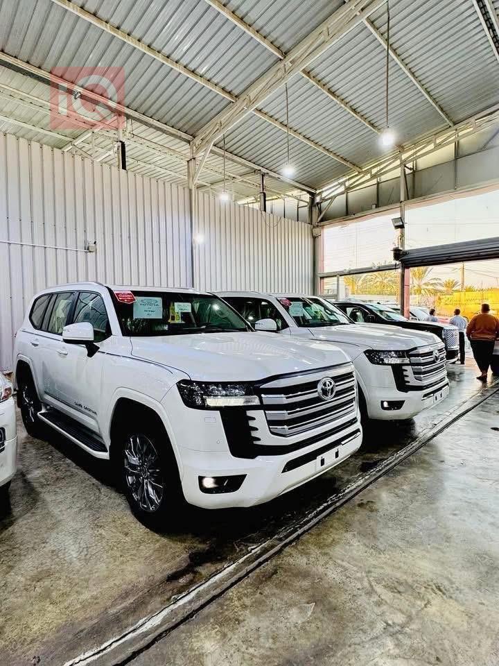 تويوتا لاندكروزر